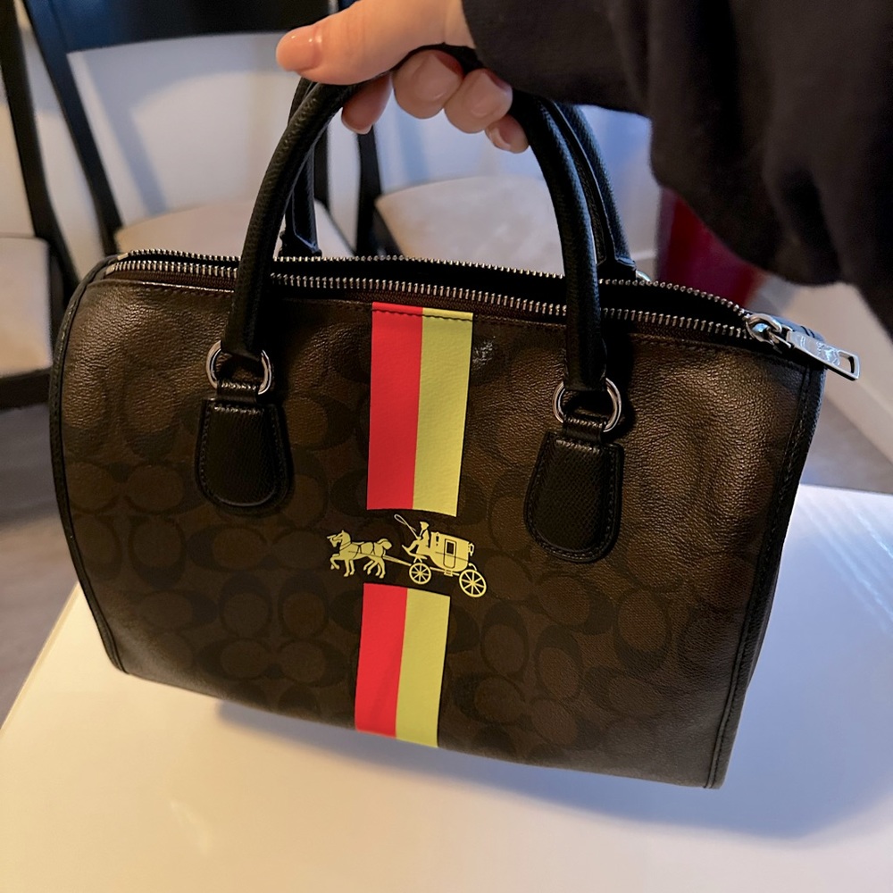 Authentic COACH hand bag purse